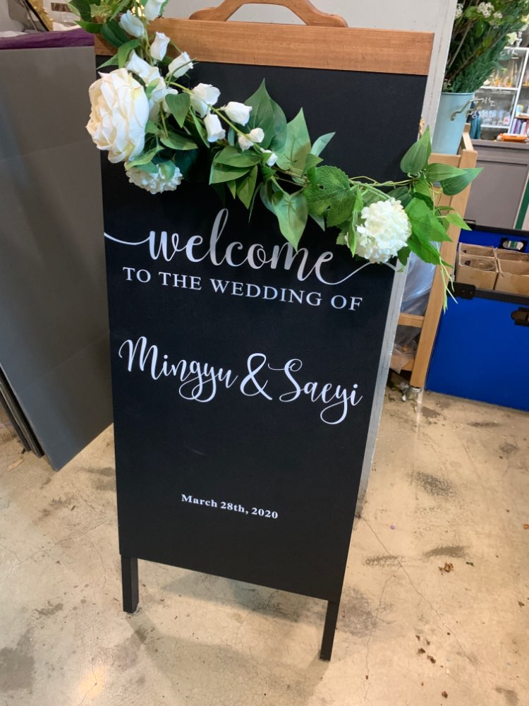 Wedding Welcome Mirror Vinyl S - огляд і ціна Vinyl Floor Plank
